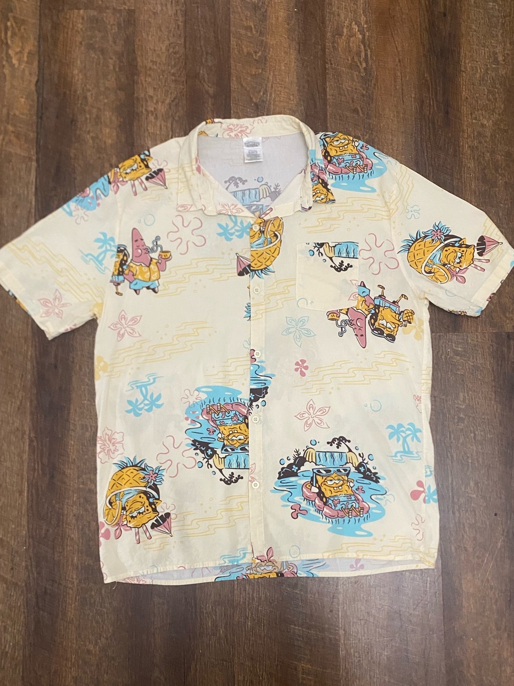 SpongeBob SquarePants Men’s XL Beige Graphic Print Button-Up Shirt